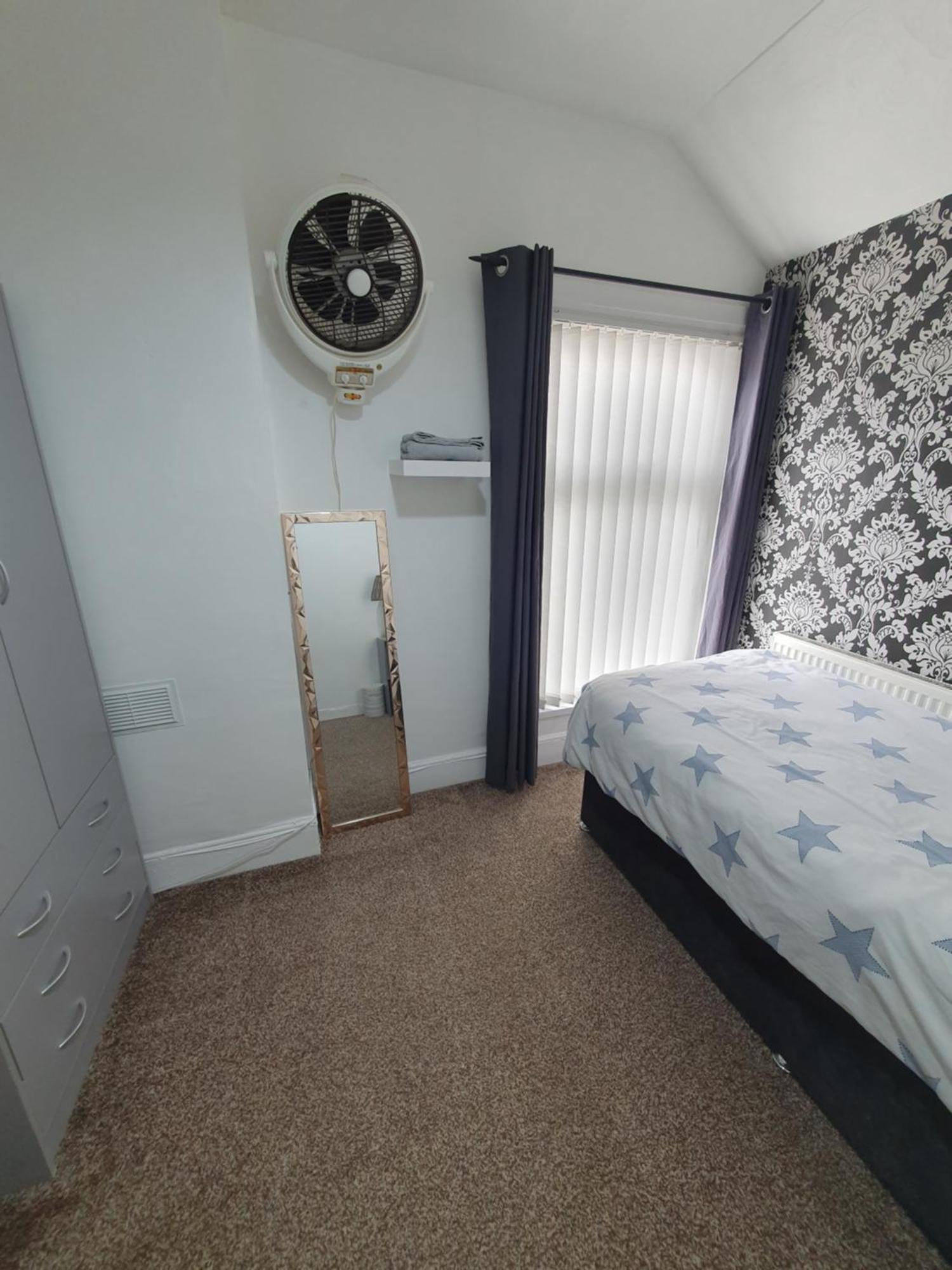 Private Room In Cardiff Esterno foto