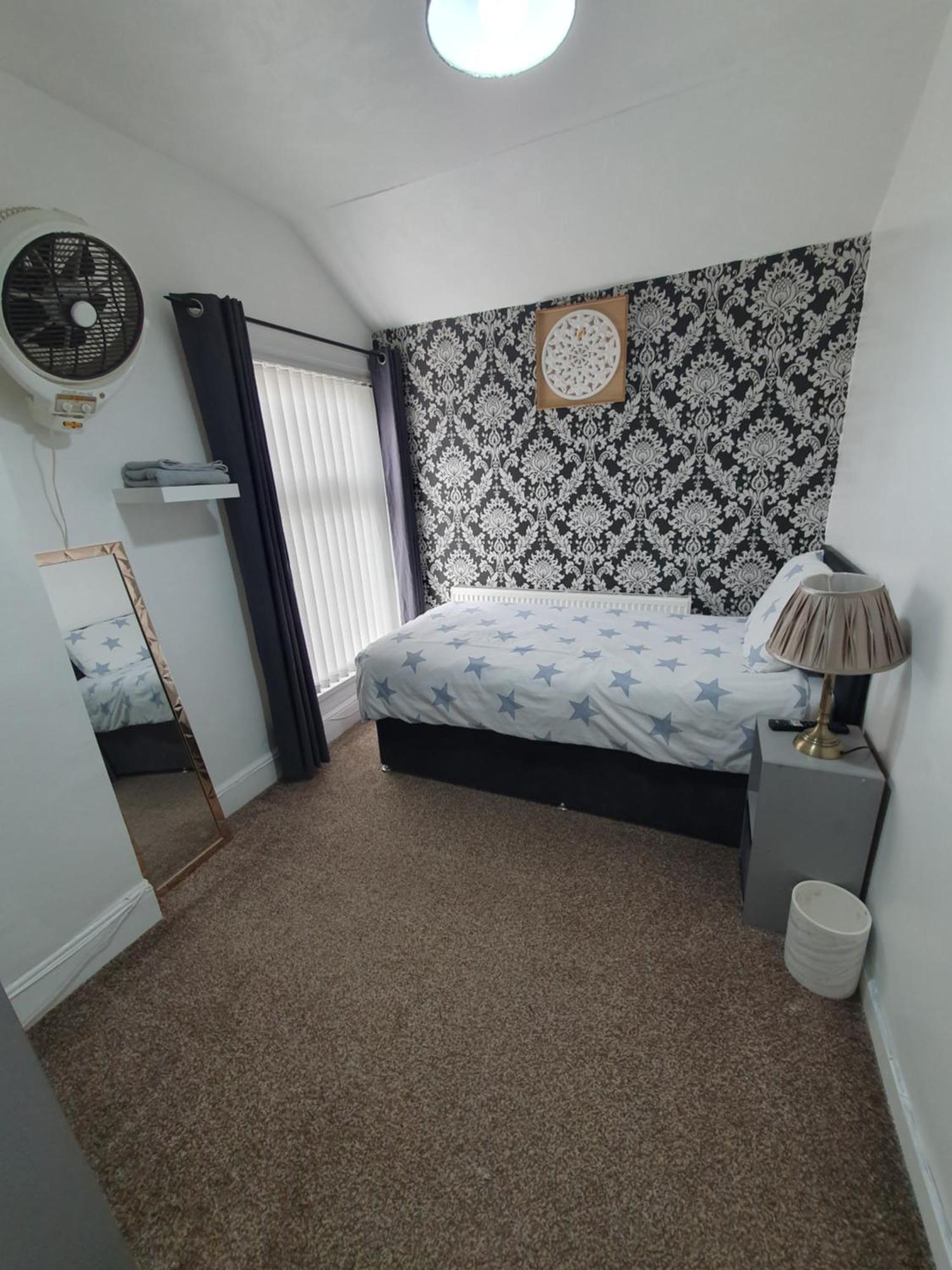Private Room In Cardiff Esterno foto